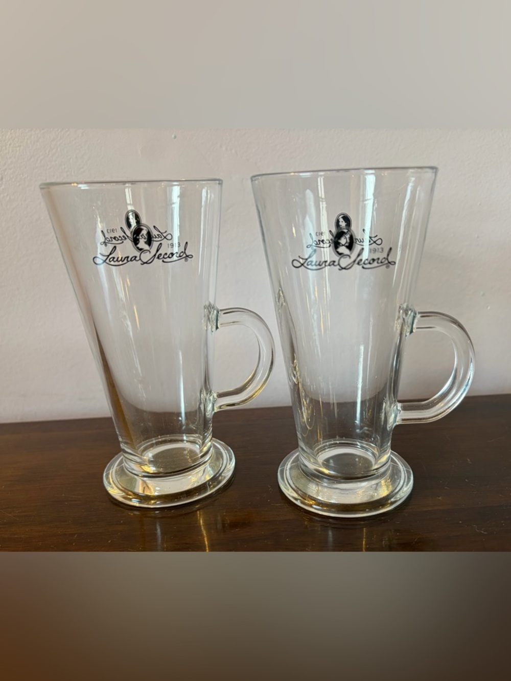 BNWOB Pair of Laura Secord Irish Coffee/Tea Glass Mugs